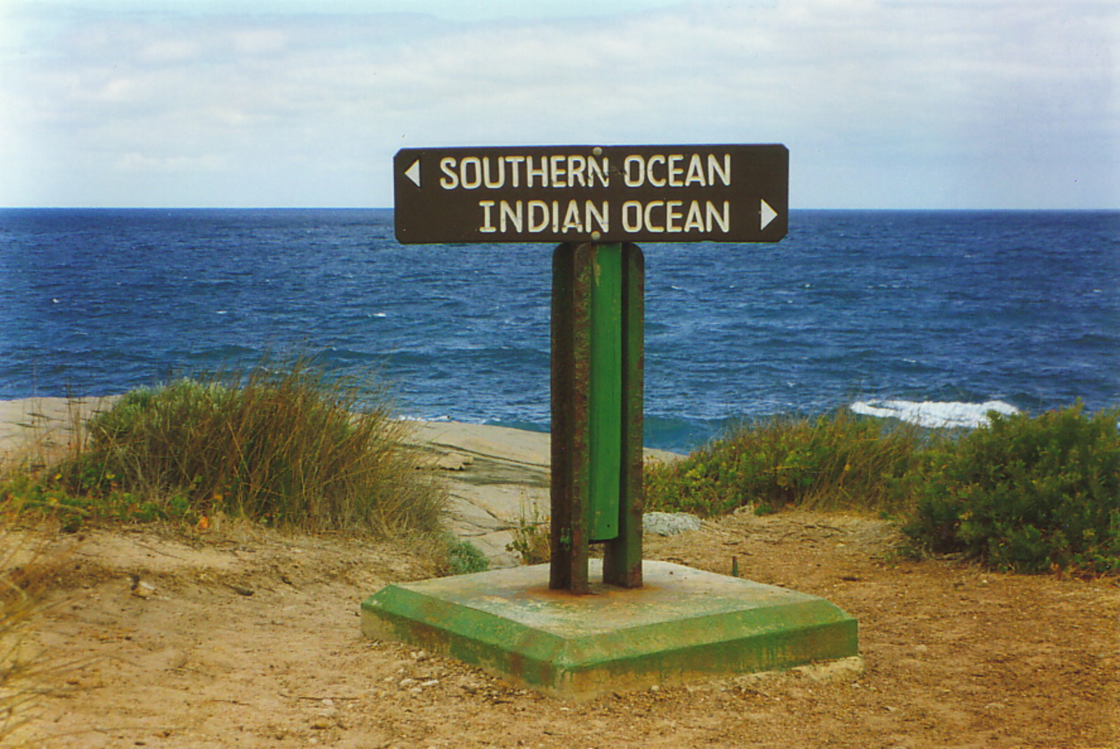 A sign at Cape Leeuwin pointing out the Southern and Indian Oceans