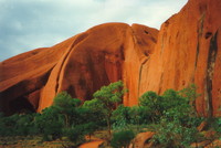 Undulating shapes of Uluru