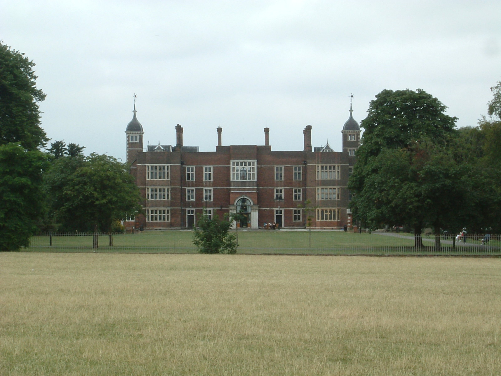 The back of Charlton House as seen from the Capital Ring