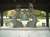 The bell from the SS Crystal Palace