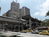 The Metro dominates the western side of Parque Berrío