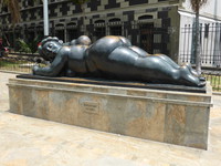 The impressive curves of Botero's 1987 sculpture 'Mujer con espejo' ('Woman with mirror')