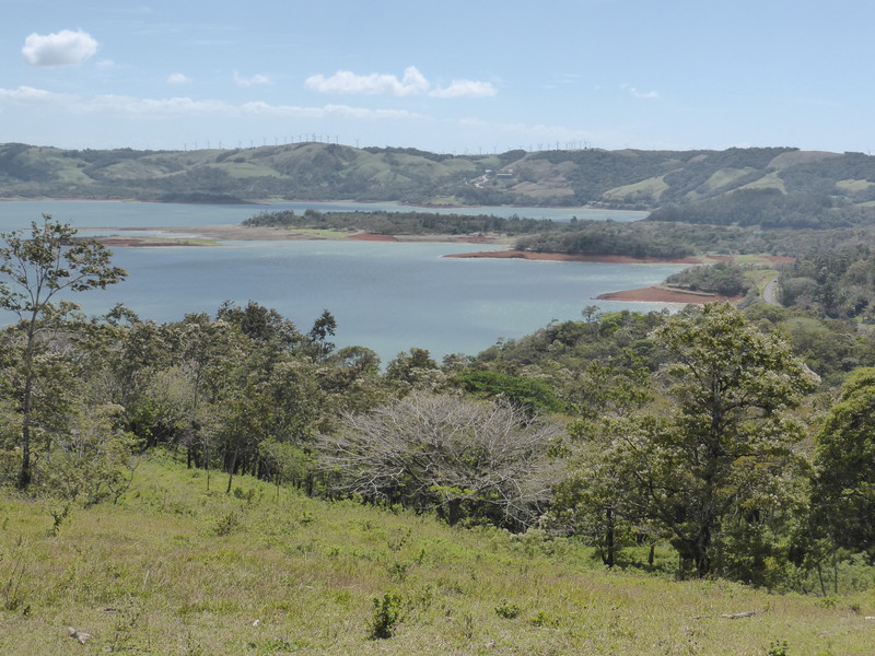 A view of Laguna de Arenal on the way to La Fortuna