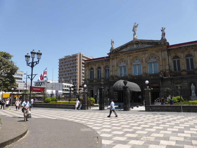 The Teatro Nacional on the Plaza de Cultura