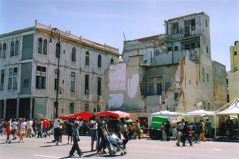 A crumbling building on the Malecón, Havana