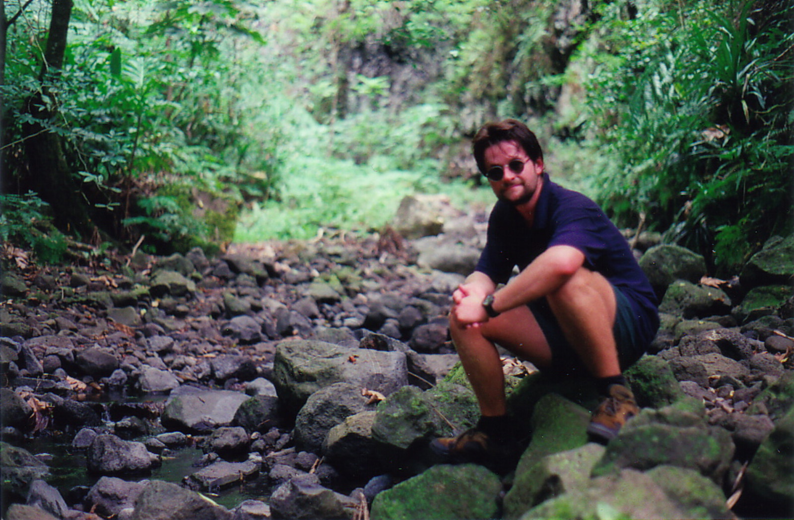 Mark taking a break in Vallée Tipaerui