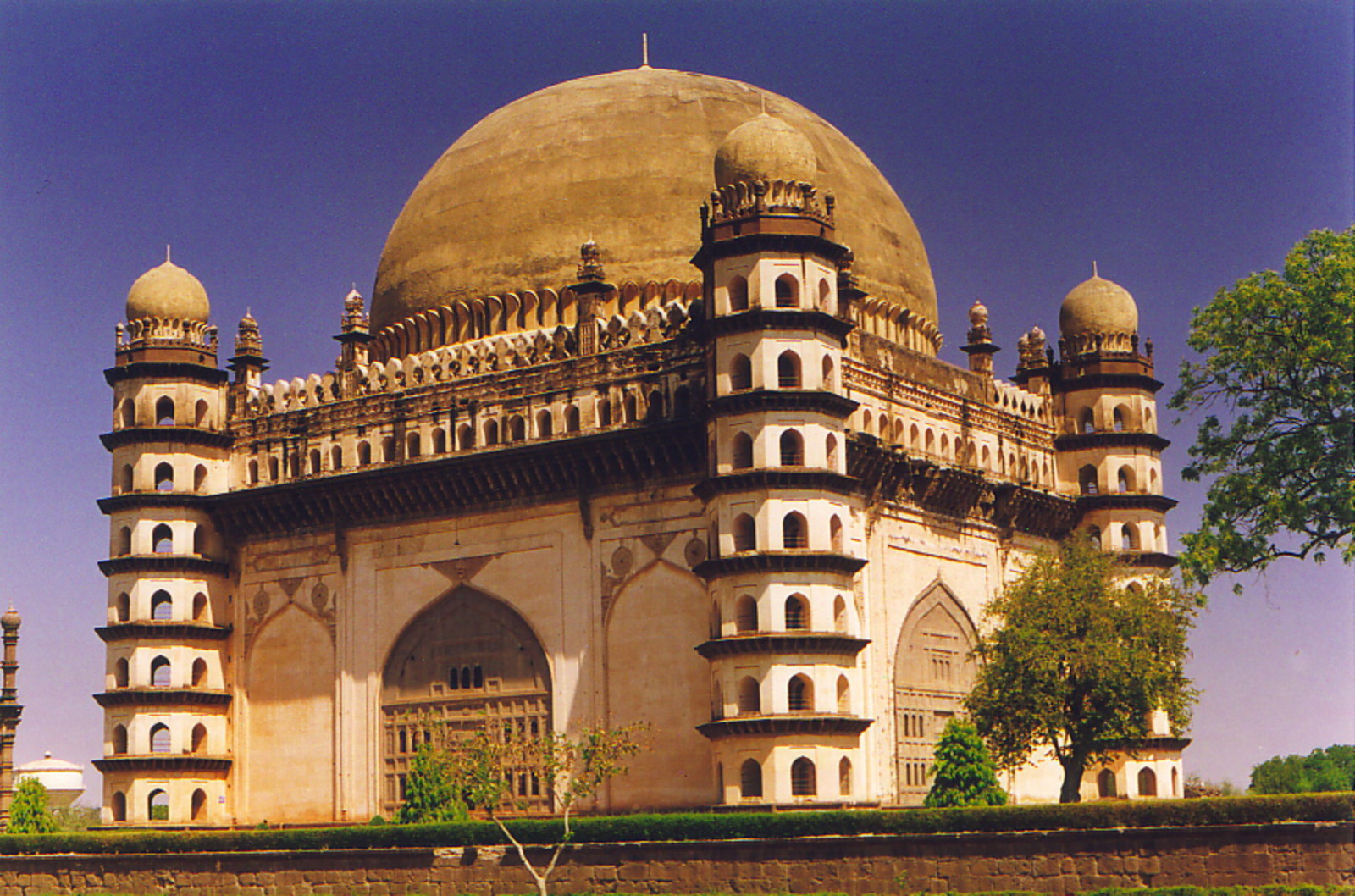 The Golcumbaz in Bijapur