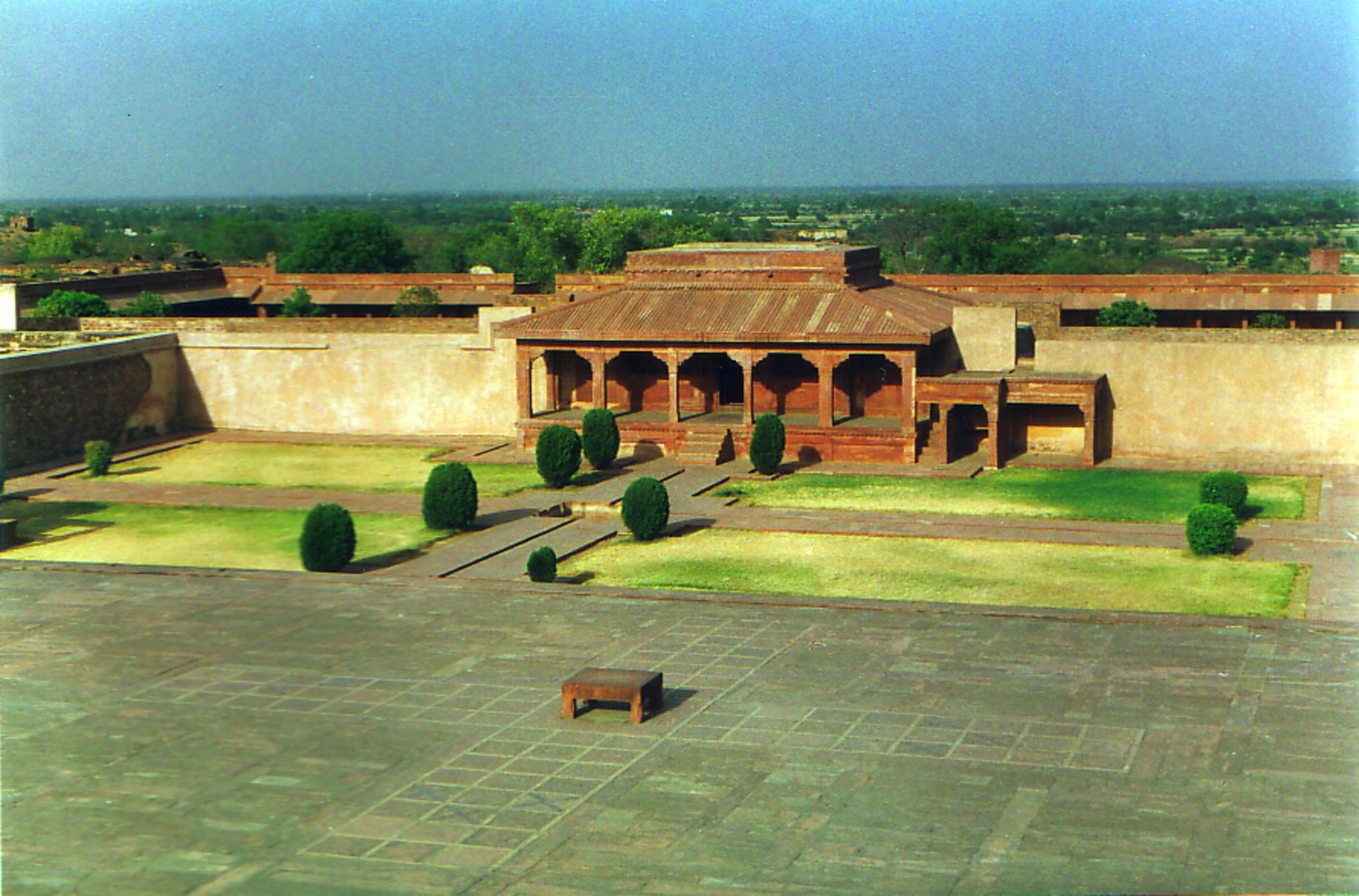 The main square of old Fatehpur Sikri