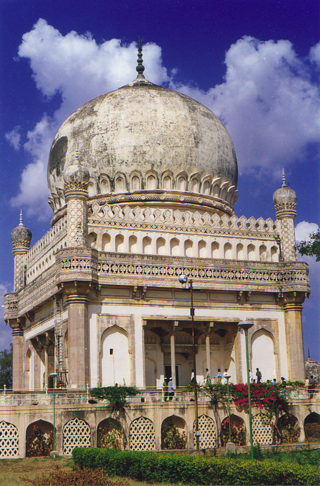 The Great Mosque at Qutab Shahi