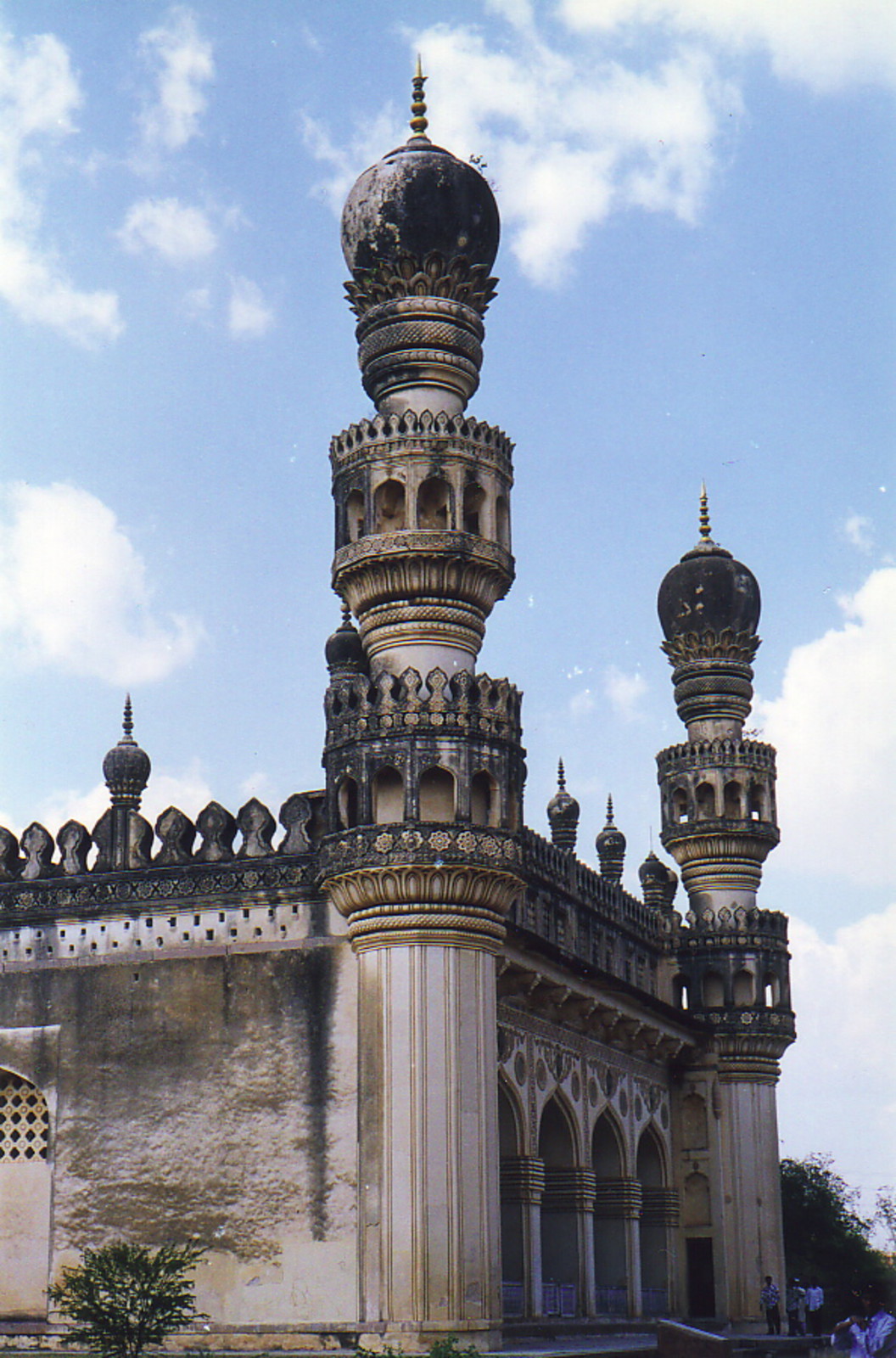 The minarets on the tomb of Sultan Mohammed Quli