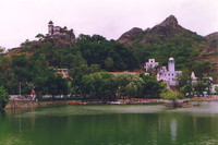 The main waterfront, Mt Abu