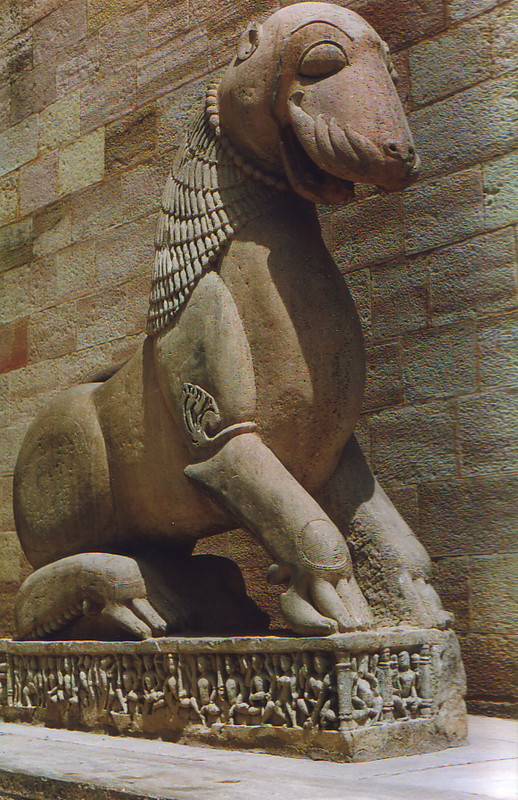 A mythical beast guarding the entrance to Gwalior Fort