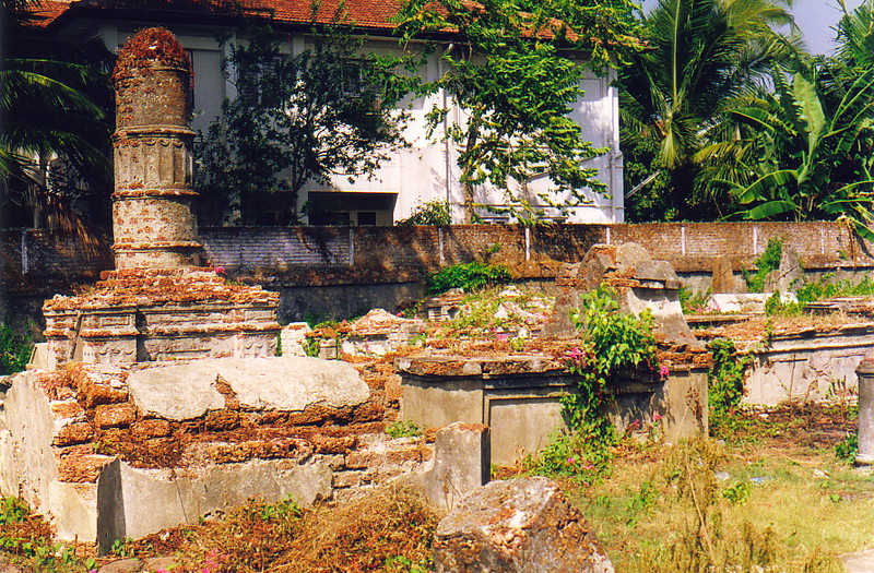 Kochi's Dutch cemetery