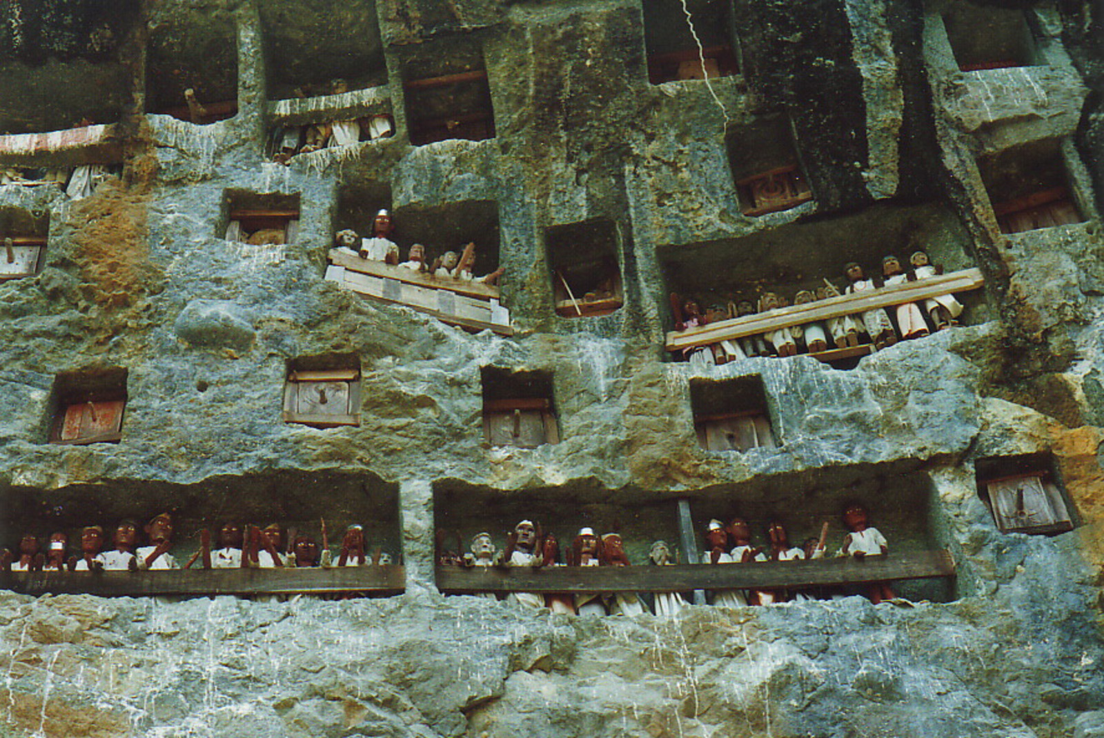 Tau-tau guarding a grave site at Lemo