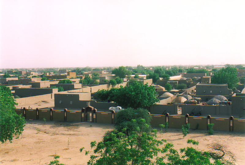Gao's rooftops from the top of the Tomb of Askia