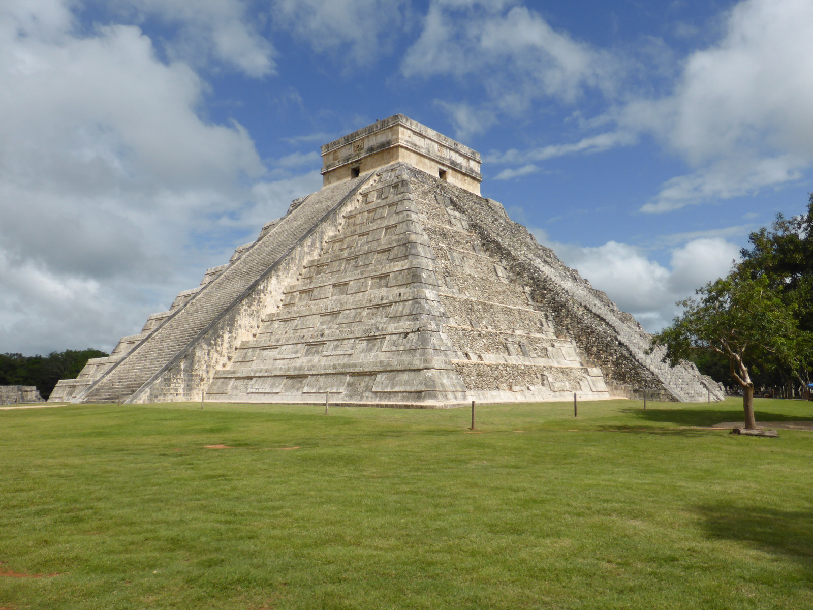 El Castillo