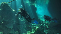 Mark and Peta diving Kukulkan cenote