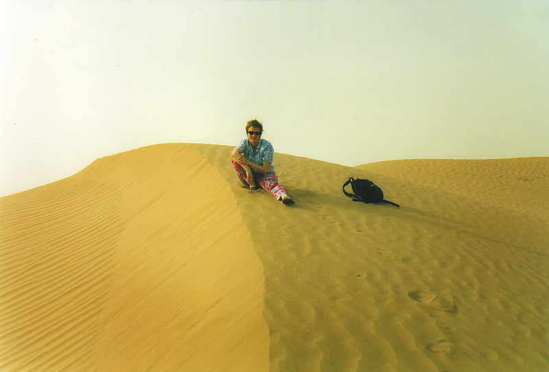 Peta on a dune