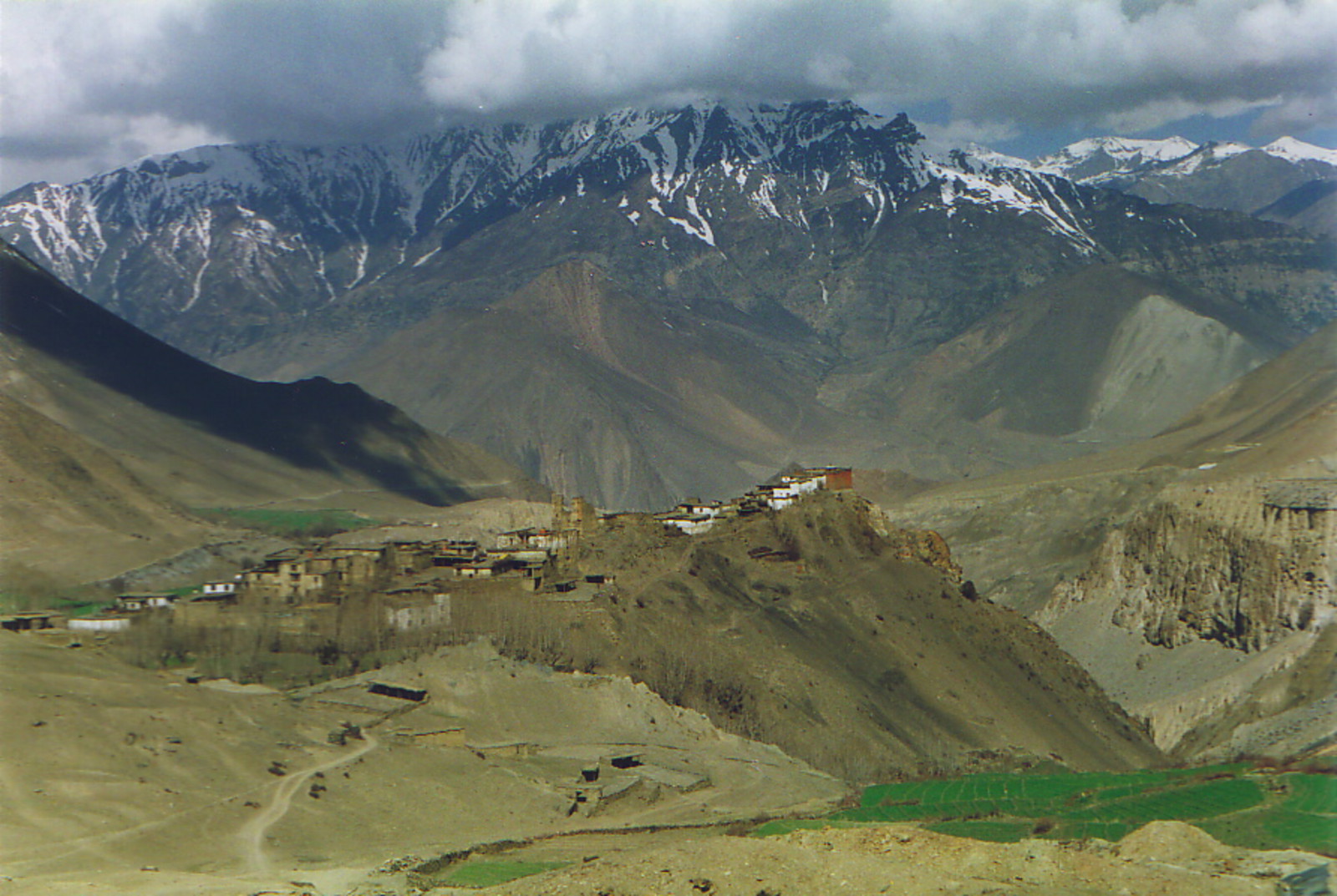 The Himalayan town of Tharkot