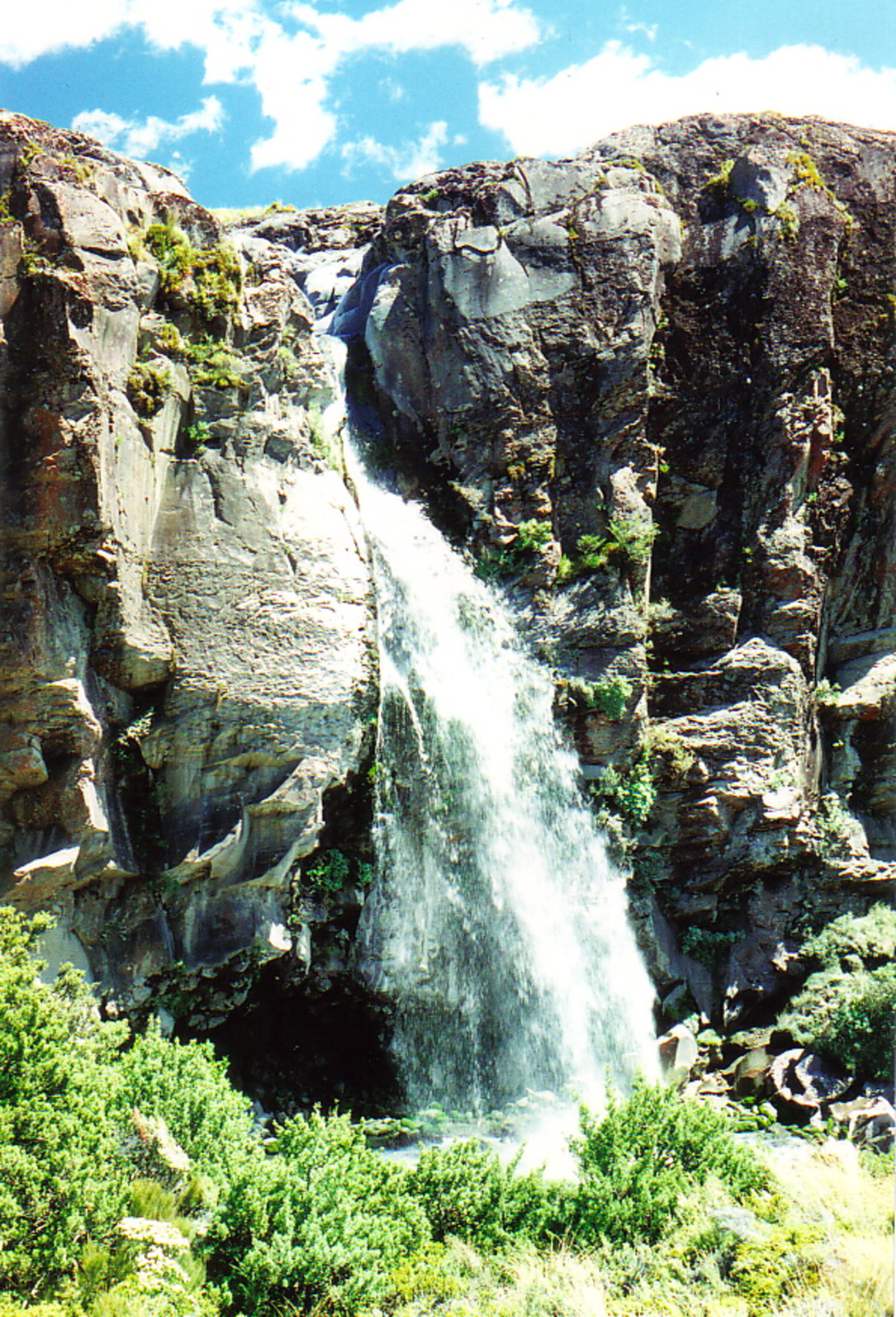 Taranaki Falls