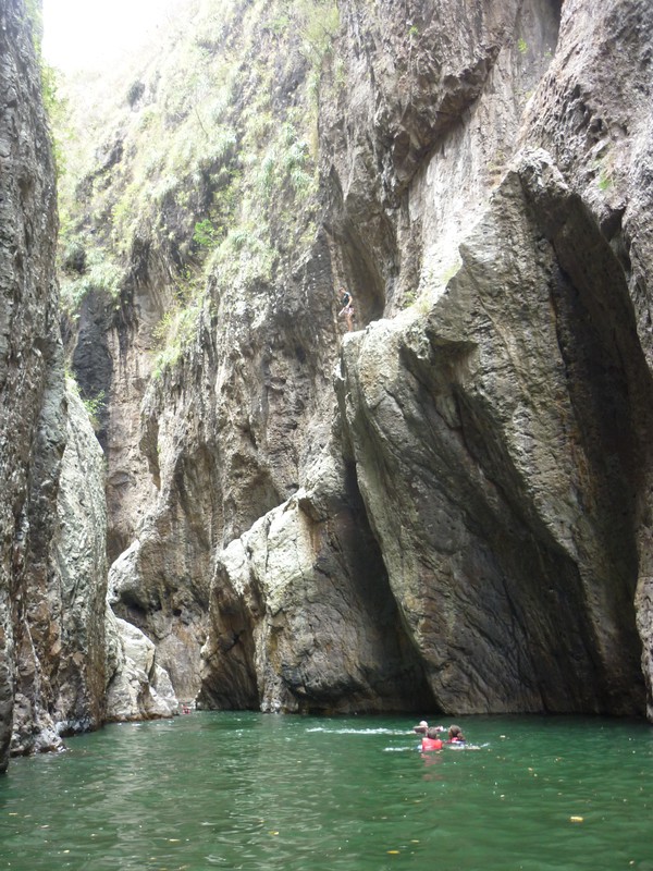 The guide about to jump 20m off a cliff into the River Coco