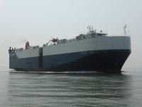 A large ship leaving Cartagena