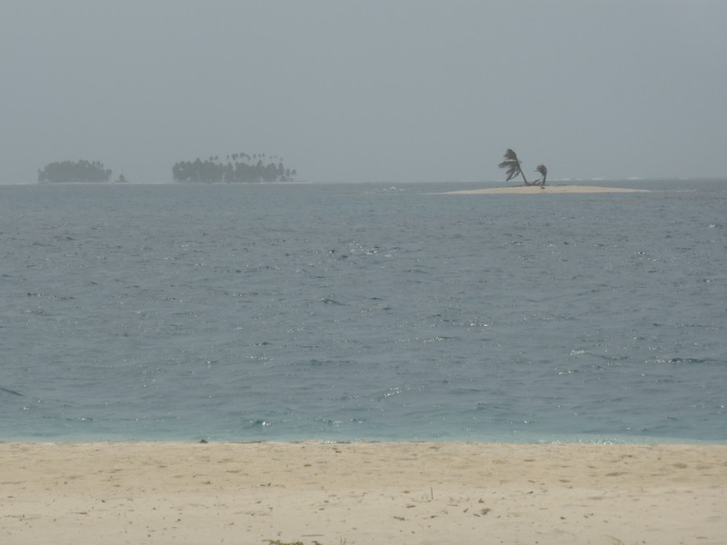 Looking towards two-palm island from the Kuna settlement