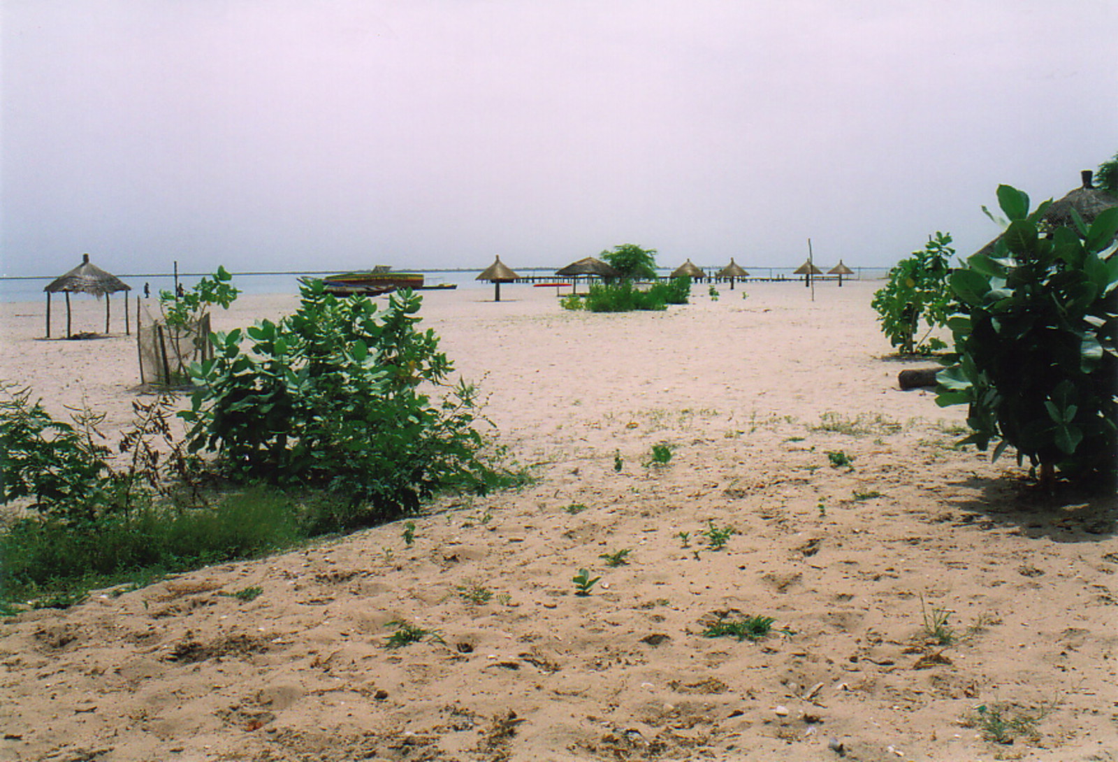 The beach in Djiffer