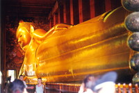 A huge reclining Buddha